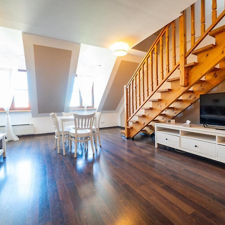 Apartamenty Portowe Mikołajki Eksteriør billede
