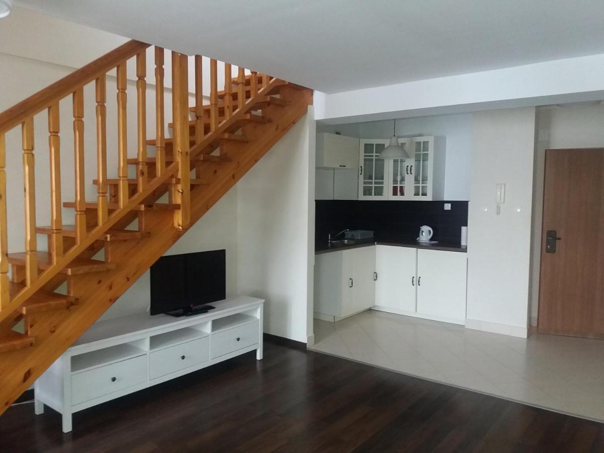 Apartamenty Portowe Mikołajki Eksteriør billede