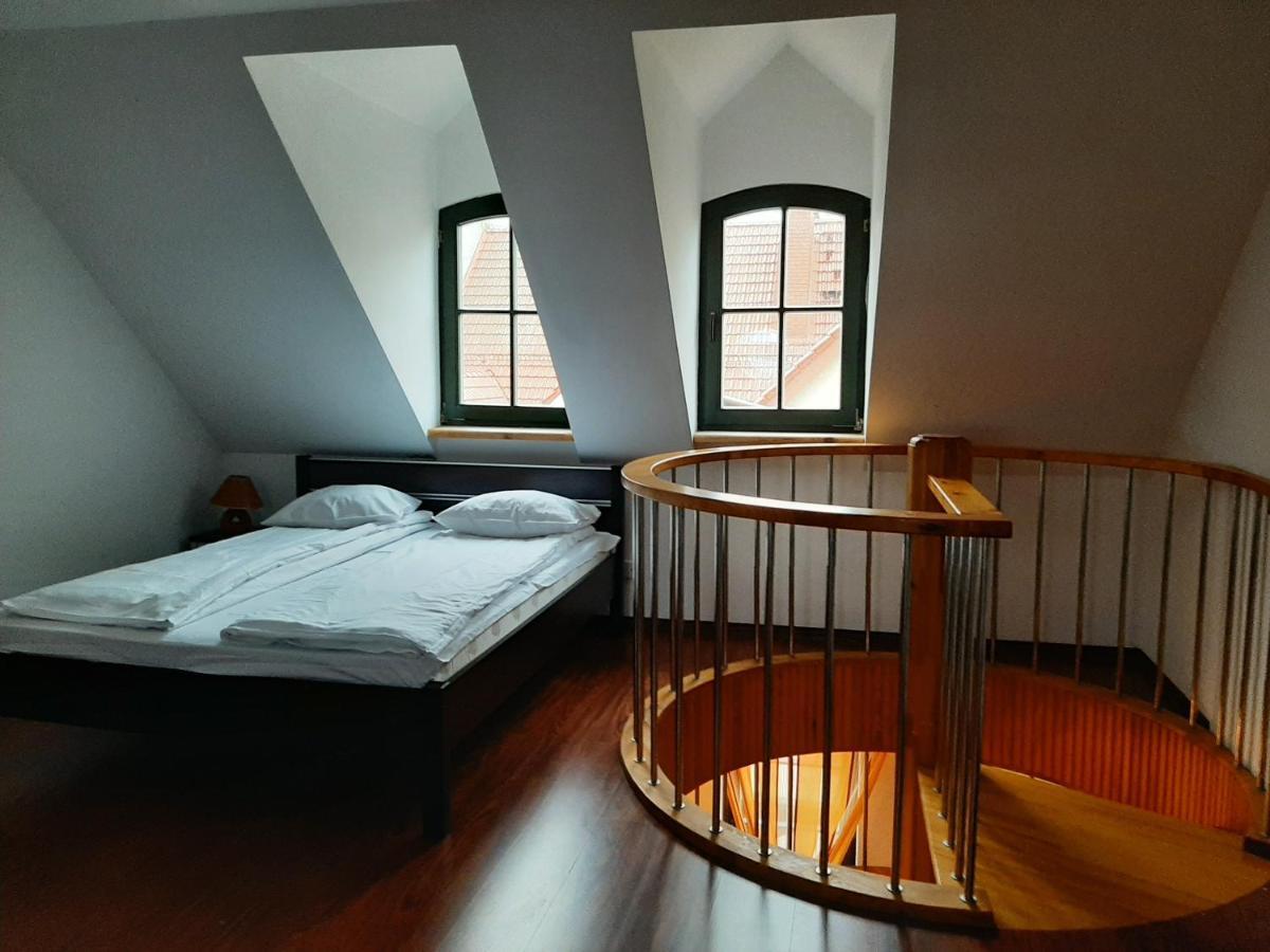 Apartamenty Portowe Mikołajki Eksteriør billede