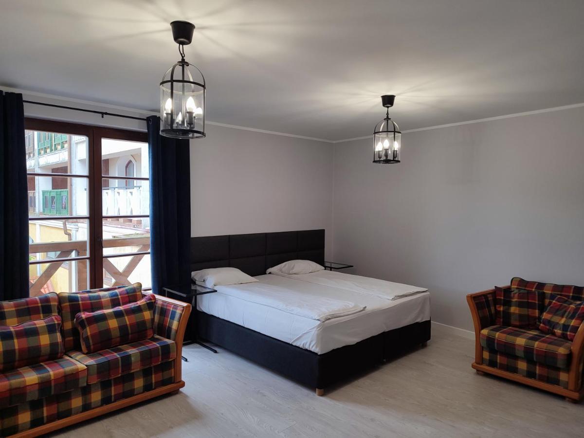 Apartamenty Portowe Mikołajki Eksteriør billede