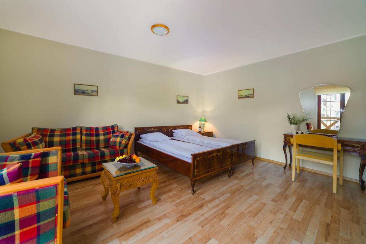 Apartamenty Portowe Mikołajki Eksteriør billede
