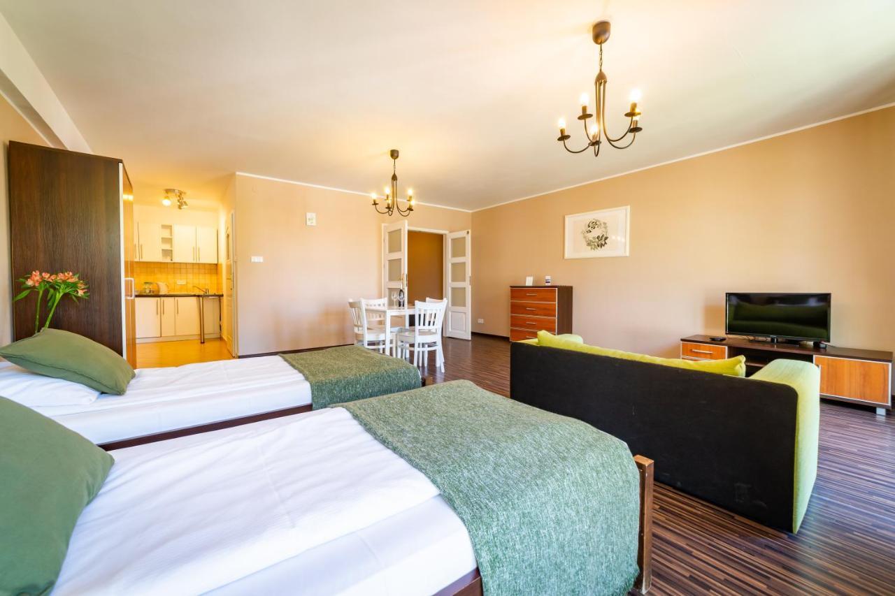 Apartamenty Portowe Mikołajki Eksteriør billede