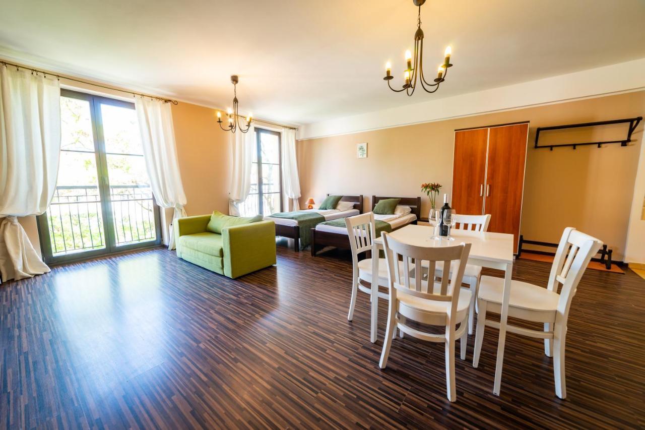Apartamenty Portowe Mikołajki Eksteriør billede