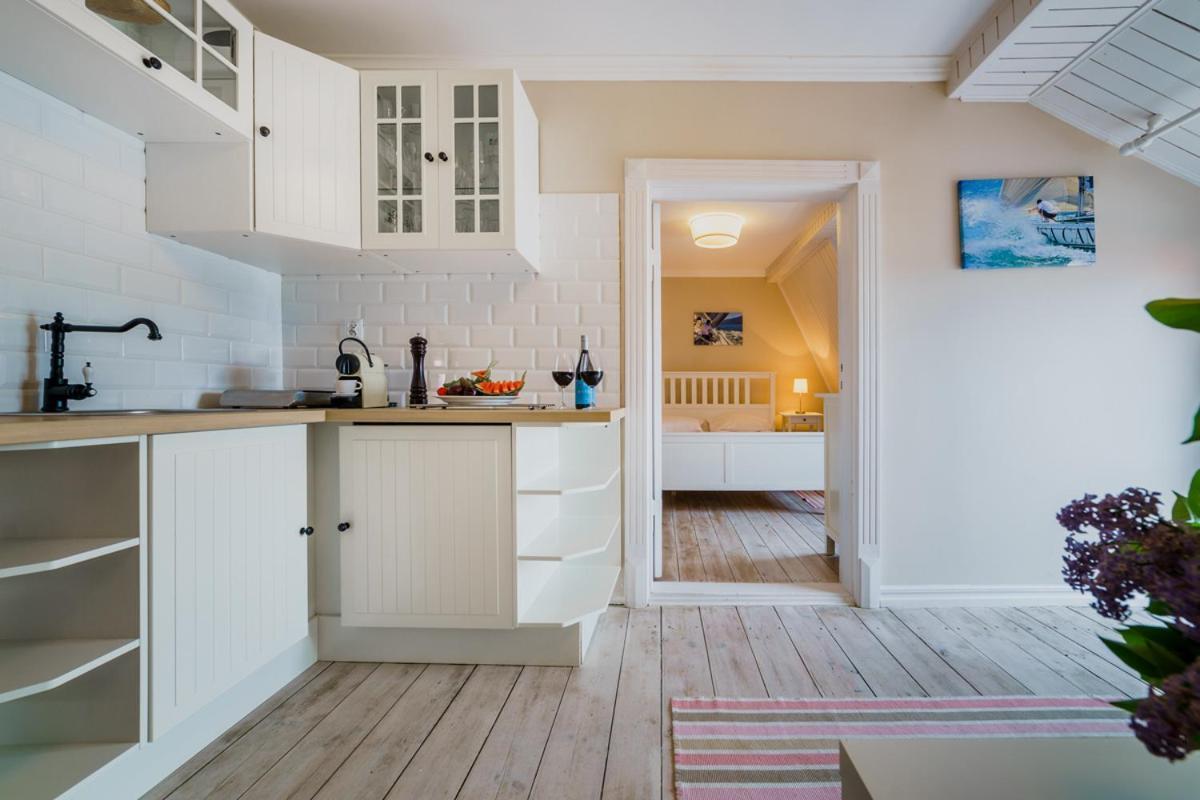 Apartamenty Portowe Mikołajki Eksteriør billede