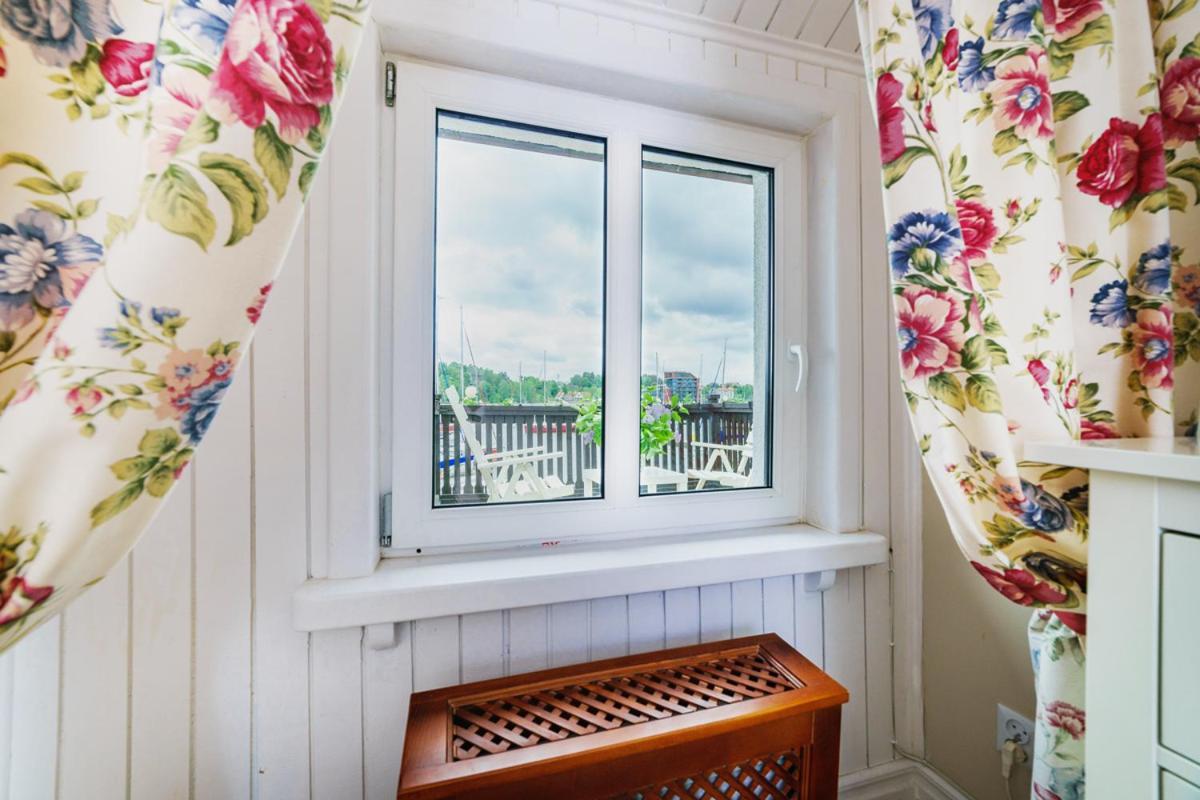 Apartamenty Portowe Mikołajki Eksteriør billede